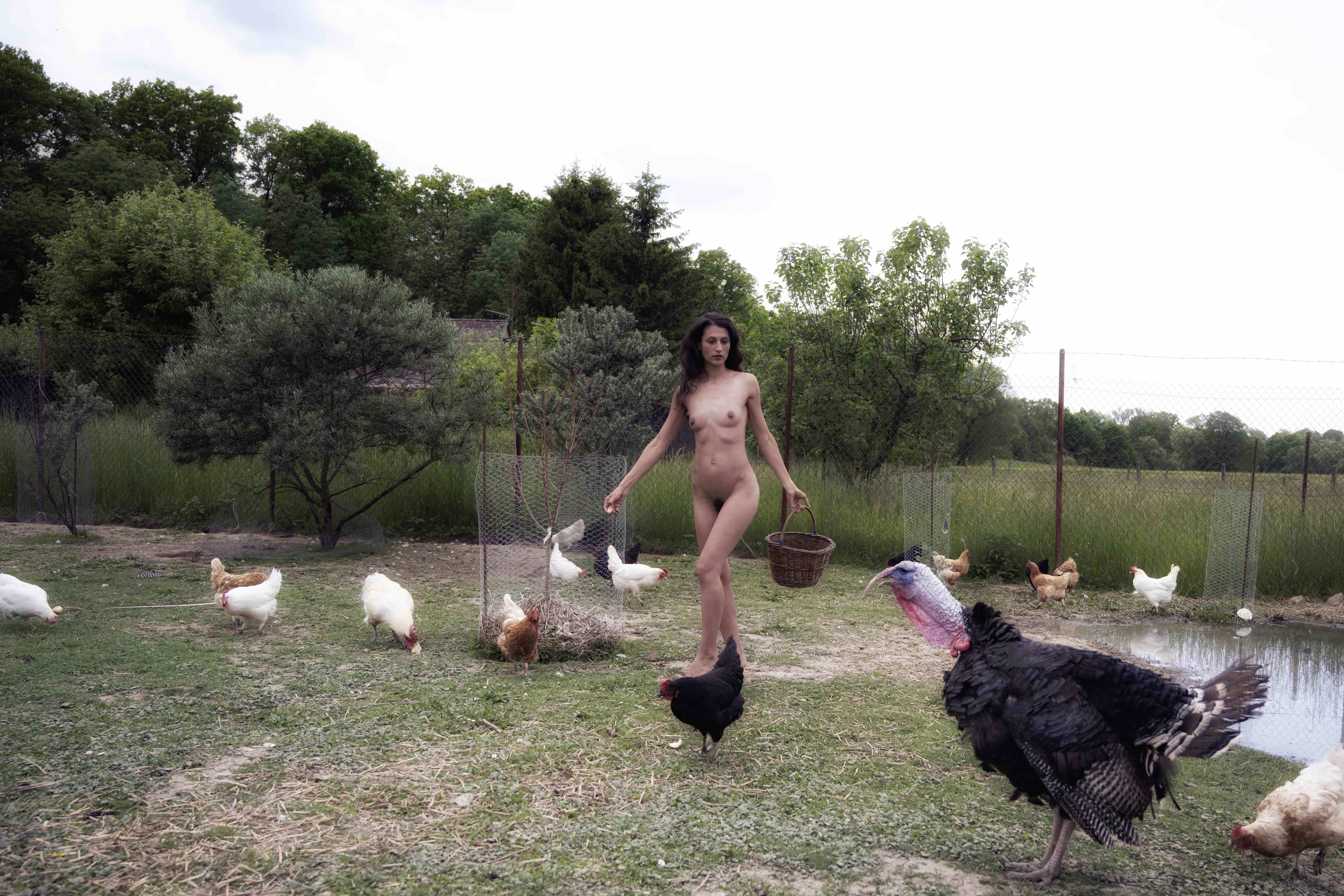 Foto: © Petr Strbačka, Edice Na dvorku, Model: Jaroslava