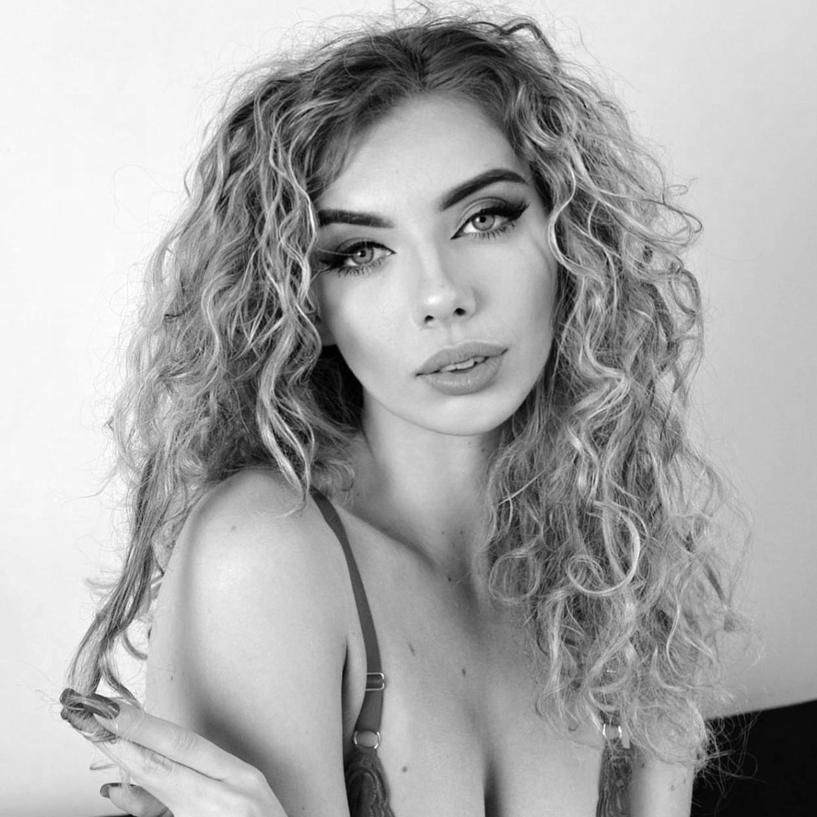 PAULINA - FOTOKONTAKT - SPOLUPRACUJÍCÍ MODELKY